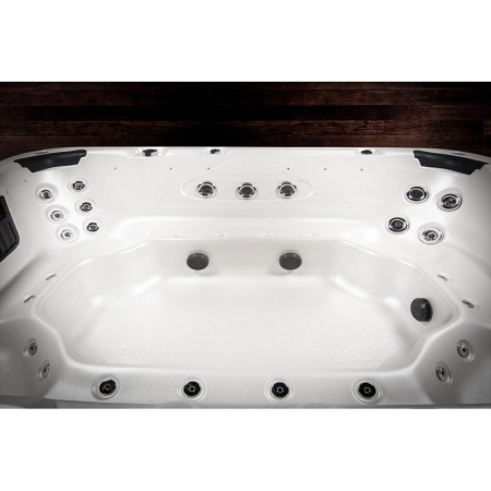 Гидромассажный спа бассейн Vortex Spas Titanium TOP